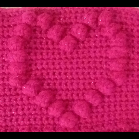 Sparkly fuchsia/magenta crocheted fancy/formal/prom shawl - Picture 4 of 4